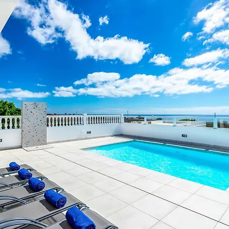 Leu * פוארטו קאלרו