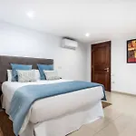 Leu Villa *